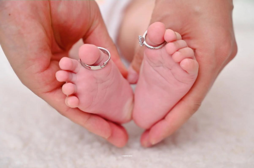 永州怀孕肚子一边高一边低